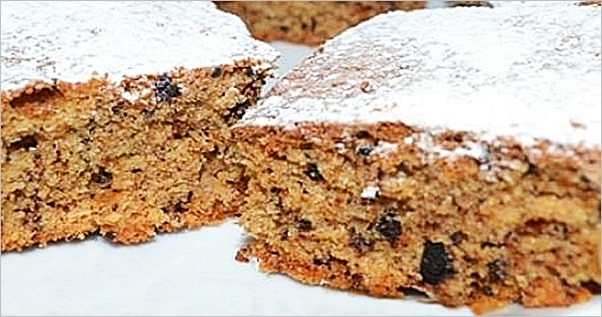 Amaretti & Chocolate Cake