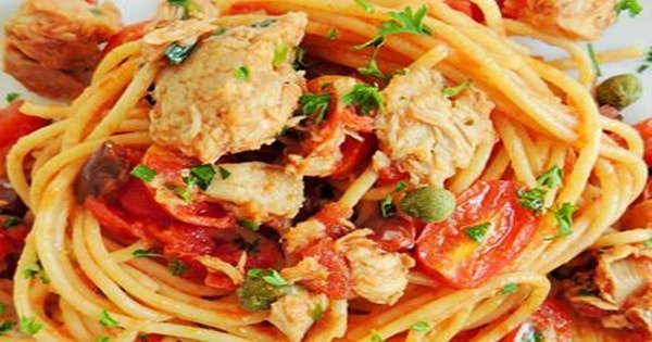 Tomato & Tuna Pasta