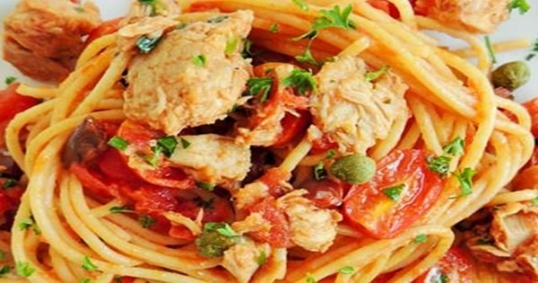 Tomato & Tuna Pasta